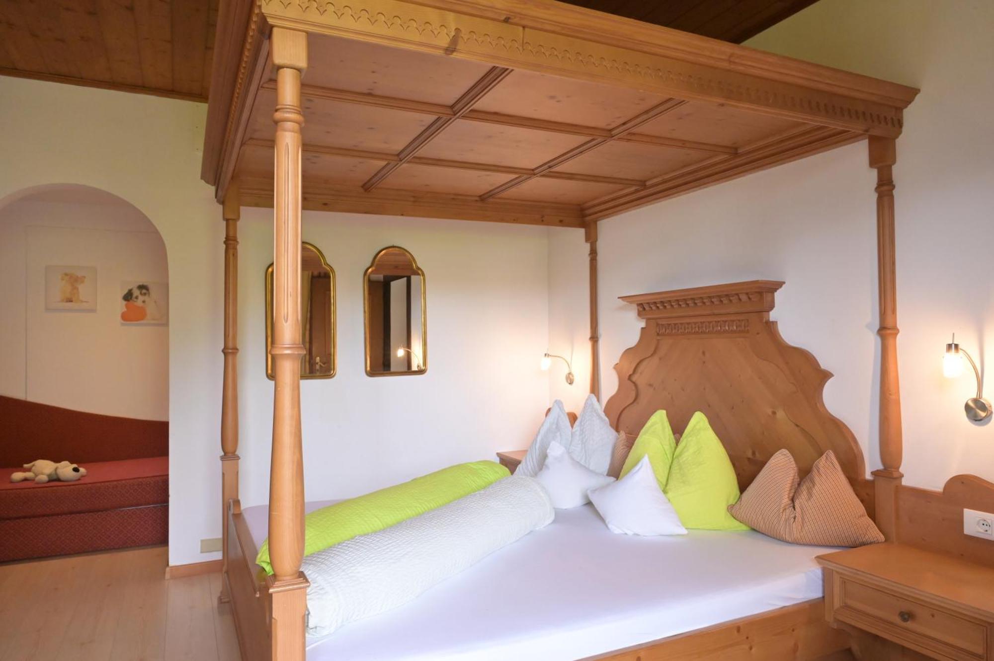 Alpenresidenz Maria Hotel Silandro Bagian luar foto